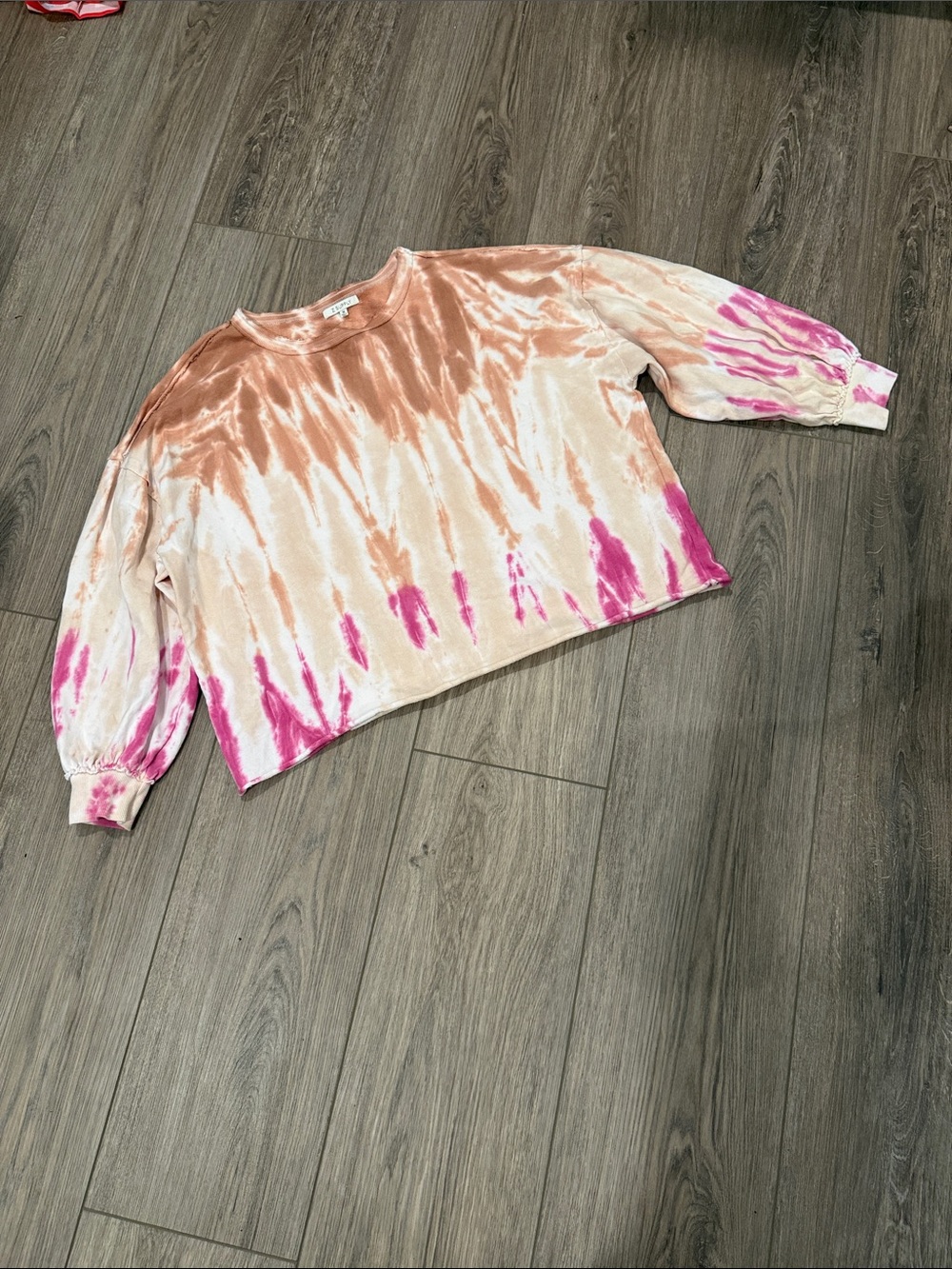 Z Supply Velvet Tie-Dye Cropped Sweatshirt - Pink & Tan